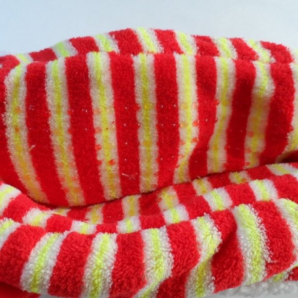 Great Christmas Sherpa Cozy Slippers Non Slip Bottom - Santa Size: L/XL 8-10 - Picture 7 of 9